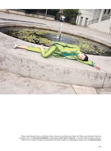 Katlin-Aas-Fashion-Shoot08.jpg