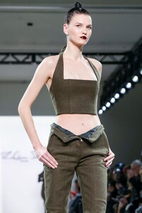 Laquan-Smith-RTW-FW20-New-York-6441-1581199650.thumb.jpg.e185c04485e2f3214cfa9239f32dab91.jpg