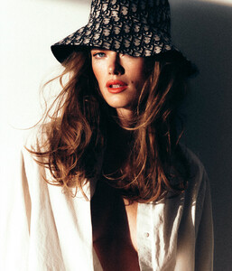 Mathilde-Brandi-Will-Vendramini-1.thumb.jpg.12681b0173f274b3ed9d335ea2c76b4d.jpg