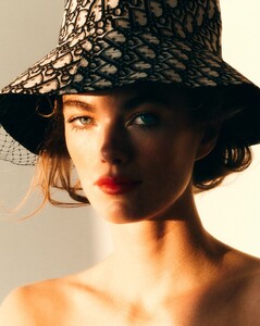 Mathilde-Brandi-Will-Vendramini-11-819x1024.thumb.jpg.2f769d12a8d395949b137edb927c8a88.jpg