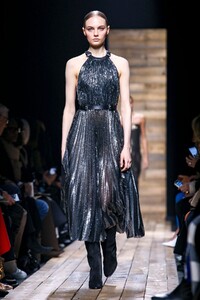 Michael-Kors-RTW-FW20-New-York-0459-1581503933.jpg