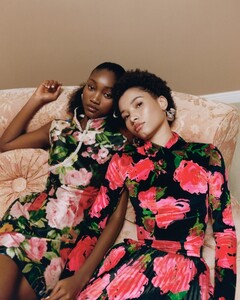 Nordstrom-Spring-2020-Campaign08.thumb.jpg.5f11c53aebac2f214653c040a7c2434c.jpg