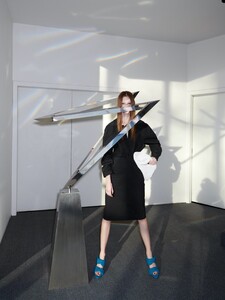 Sara-Grace-Wallerstedt-Bergdorf-Goodman-Editorial12.thumb.jpg.5e83d15dcfb9a6eafb78f2d9c06f406e.jpg