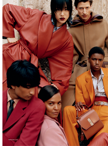 Weir_Salvatore_Ferragamo_Fall_Winter_19_20_01.thumb.png.1b30683bb8e81e83cf6850da11099390.png