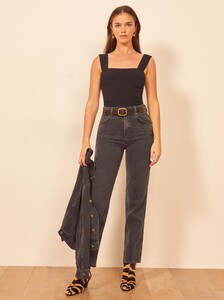 ansel-top-black-4.thumb.jpg.94080b13b757ce864e70406aa307777d.jpg