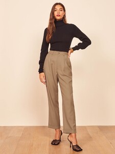 arie-pant-camel-2.thumb.jpg.177e4babc3179b06007fd03dd9a1291a.jpg