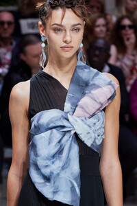 armani_0183.thumb.jpg.da043902e455b5cf0305d5b2f80824b0.jpg