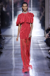 azzaro-couture-spring-summer-2020-paris-fashion-week-pfw-032.thumb.jpg.1bf8f0135182494cd14c104fa8d4bba6.jpg