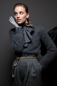 backstage-defile-alberta-ferretti-automne-hiver-2020-2021-milan-coulisses-374.thumb.jpg.a0610b6d8b86e4679710def84f668e74.jpg