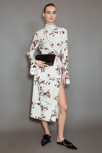 backstage-defile-altuzarra-automne-hiver-2020-2021-paris-coulisses-174.thumb.jpg.0a94ab70c2f430b487166834a025e515.jpg
