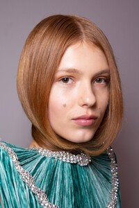 backstage-defile-area-automne-hiver-2020-2021-new-york-coulisses-92.thumb.jpg.b8abf7a3d8ee46821d9f0188a0bc1483.jpg
