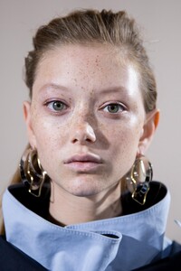 backstage-defile-boss-printemps-ete-2020-milan-coulisses-95.thumb.jpg.2402c5badef69b5b7e25ab9d9141a0f9.jpg