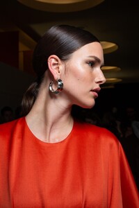 backstage-defile-brandon-maxwell-automne-hiver-2020-2021-new-york-coulisses-24.thumb.jpg.cb93f35654bea59d8b6a3e16781eaa68.jpg