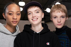 backstage-defile-christian-dior-printemps-ete-2020-paris-coulisses-11.thumb.jpg.dc604387d667dde31b4da967cb43b402.jpg