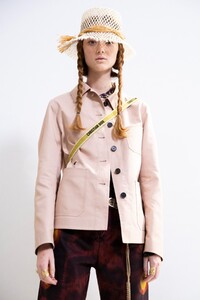 backstage-defile-christian-dior-printemps-ete-2020-paris-coulisses-243.thumb.jpg.f216d8fd634b0e12e0551c80f616ef36.jpg