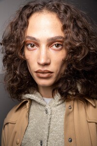 backstage-defile-courreges-printemps-ete-2020-paris-coulisses-74.thumb.jpg.f2f10d4ed5feb51e1893b58f184747ab.jpg