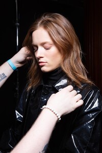 backstage-defile-etro-automne-hiver-2020-2021-milan-coulisses-171.thumb.jpg.afe37ac88830bb069fa2805e0a8f316e.jpg