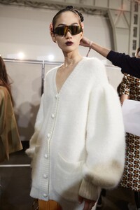 backstage-defile-fendi-automne-hiver-2020-2021-milan-coulisses-109.thumb.jpg.8f7b105aea474bba377756cf71fe9ce4.jpg