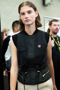 backstage-defile-fila-printemps-ete-2020-milan-coulisses-10.thumb.jpg.fa8905c53bfa8f50202116839b389d67.jpg