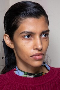 backstage-defile-gabriele-colangelo-automne-hiver-2020-2021-milan-coulisses-9.thumb.jpg.d7b0b32dd3b4cd93eae6cd843da2a8a4.jpg