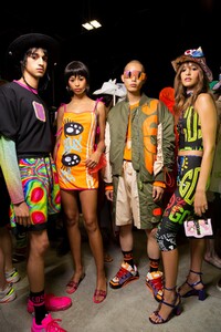 backstage-defile-gcds-printemps-ete-2020-milan-coulisses-79.thumb.jpg.5a95126309db68fcb035d7d46cf9915e.jpg