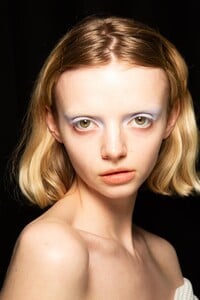 backstage-defile-gucci-automne-hiver-2020-2021-milan-coulisses-90.thumb.jpg.4a7afdea435128f8ccc5c5adab37fdcd.jpg