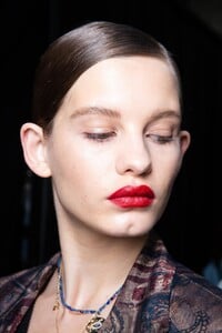 backstage-defile-jil-sander-automne-hiver-2020-2021-milan-coulisses-64.thumb.jpg.40bd97f455679f773b66574b74fea588.jpg