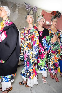 backstage-defile-marni-printemps-ete-2020-milan-coulisses-107.thumb.jpg.52391ec9387a788cbda19039b78cc3bb.jpg