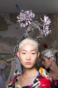 backstage-defile-marni-printemps-ete-2020-milan-coulisses-111.thumb.jpg.febbd0915ebe38c5ca54f7ec71d9b9f3.jpg