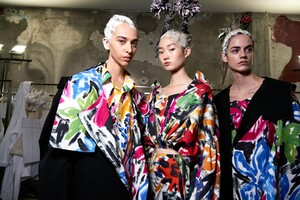 backstage-defile-marni-printemps-ete-2020-milan-coulisses-49.thumb.jpg.6f57784fa65c0c0114b60c588faad5b5.jpg