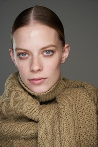 backstage-defile-michael-kors-automne-hiver-2020-2021-new-york-coulisses-55.thumb.jpg.f190252b932d615cc4605b20056a5906.jpg