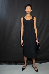 backstage-defile-n21-automne-hiver-2020-2021-milan-coulisses-22.thumb.jpg.384d57da3d8e1cc8883053ea155d9ffa.jpg