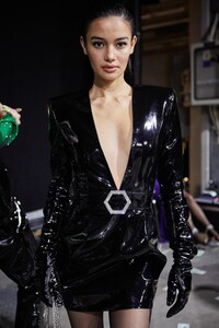 backstage-defile-philipp-plein-automne-hiver-2020-2021-milan-coulisses-364.thumb.jpg.1864abb9eeb02e03943d015137f40fc0.jpg