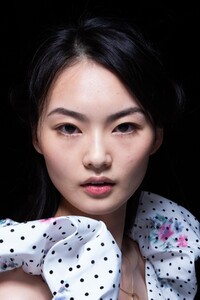 backstage-defile-philosophy-di-lorenzo-serafini-printemps-ete-2020-milan-coulisses-52.thumb.jpg.def75b437f871974be31ce4df599754c.jpg