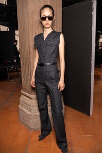 backstage-defile-salvatore-ferragamo-automne-hiver-2020-2021-milan-coulisses-5.thumb.jpg.9300ee4d811a4af1d78551c6f4ab3214.jpg