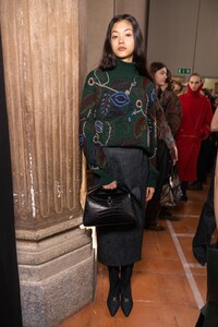 backstage-defile-salvatore-ferragamo-automne-hiver-2020-2021-milan-coulisses-60.thumb.jpg.a2f78a9533004ff410d2cf4682926081.jpg