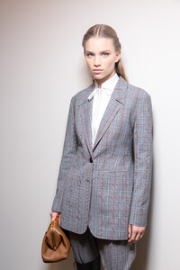 backstage-defile-tory-burch-automne-hiver-2020-2021-new-york-coulisses-70.thumb.jpg.01b20317da003817cb2d5f28d3b32be7.jpg
