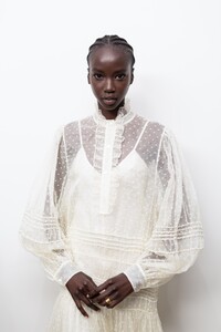 backstage-defile-tory-burch-automne-hiver-2020-2021-new-york-coulisses-80.thumb.jpg.5e92c6df0bdf4e9aad6dd431ceec0848.jpg