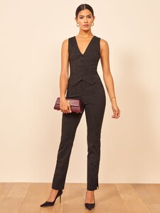 chambers-two-piece-tompkins-4.thumb.jpg.9798cd8eed5e63bca029ffc4910b883d.jpg