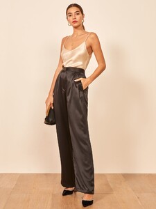 chandler-pant-black-1.thumb.jpg.28c1543beb97e81aae2c83c7c6023f18.jpg