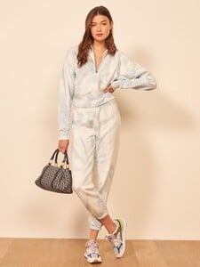 classic-sweatpant-tornado-3.thumb.jpg.a7407bc233ede1c080558f938b227743.jpg
