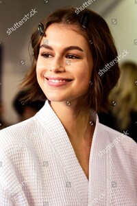 coach-show-backstage-fall-winter-2020-new-york-fashion-week-usa-shutterstock-editorial-10553318ad.thumb.jpg.434e3dd55103fed88cd4aca25d0117f0.jpg