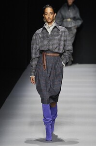 defile-alberta-ferretti-automne-hiver-2020-2021-milan-look-16.thumb.jpg.a06b376de469be4338098bb105d97646.jpg