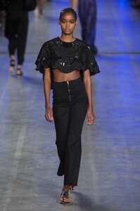 defile-alberta-ferretti-printemps-ete-2020-milan-look-50.thumb.jpg.0bbfd3593f5d68ad88e32f1d249afdf8.jpg