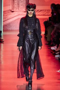 defile-anna-sui-automne-hiver-2020-2021-new-york-look-13.thumb.jpg.5ae83e66f05760c474c2ddfe87253ca3.jpg