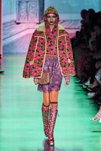 defile-anna-sui-automne-hiver-2020-2021-new-york-look-38.thumb.jpg.e027466172be2c4e2b287b502914b597.jpg