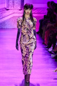 defile-anna-sui-automne-hiver-2020-2021-new-york-look-39.thumb.jpg.726700fca8a4c8d95e51a5f02c94412a.jpg