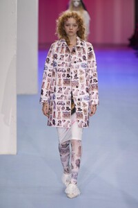 defile-ashley-williams-automne-hiver-2020-2021-londres-look-29.thumb.jpg.c79030e19b1294e1a3654c2d4905ac4a.jpg