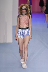 defile-ashley-williams-automne-hiver-2020-2021-londres-look-8.thumb.jpg.9515c30f983aff48f5bdef5a799eb7db.jpg