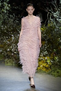 defile-jason-wu-automne-hiver-2020-2021-new-york-look-17.thumb.jpg.5c55a645f97b0a48e1201e95d5a1c96b.jpg